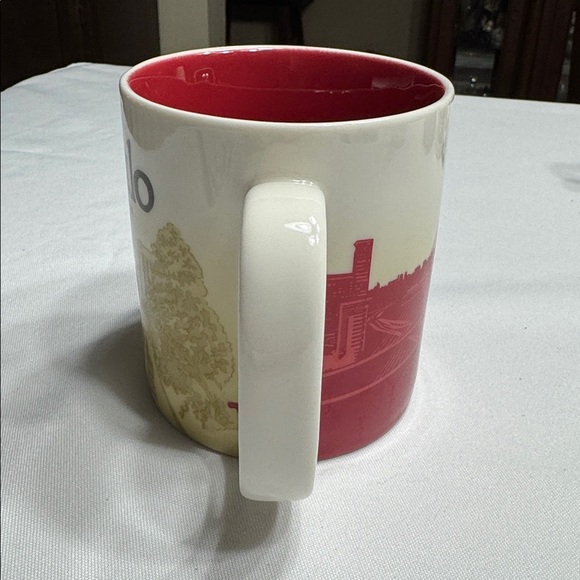 Starbucks 2012 São Paulo 16oz. mug. - Picture 3 of 6